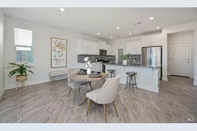 160 Kodiak Drive, Vacaville, CA 95687 - Photo 9