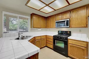 506 Kinsale Ct, Vacaville, CA 95688 - Photo 7