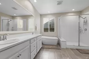978 Day Lilly Dr, Vacaville, CA 95687 - Photo 25