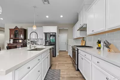978 Day Lilly Drive, Vacaville, CA 95687 - Photo 17