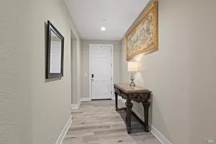 978 Day Lilly Dr, Vacaville, CA 95687 - Photo 5