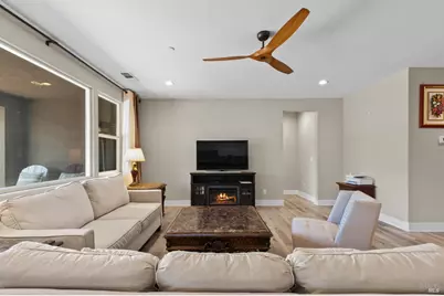978 Day Lilly Drive, Vacaville, CA 95687 - Photo 11