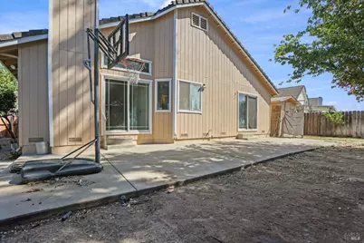 903 E Atlantic Avenue, Fairfield, CA 94533 - Photo 33