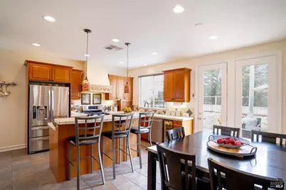 6020 Claret Court, Vallejo, CA 94591 - Photo 7