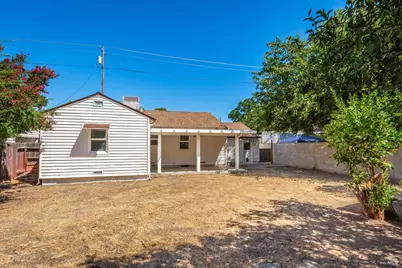 735 W A Street, Dixon, CA 95620 - Photo 21