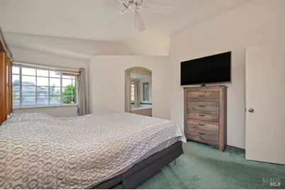 242 Alder Crest Way, Vacaville, CA 95688 - Photo 35