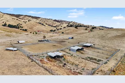 8431 Quail Canyon Road, Vacaville, CA 95688 - Photo 19