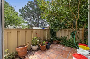13 Wordsworth Ct, Mill Valley, CA 94941 - Photo 25