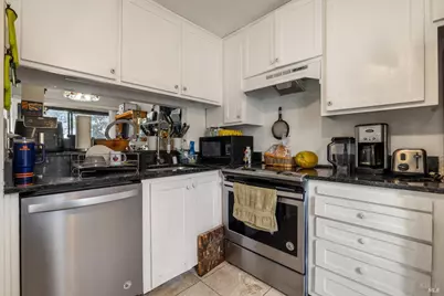 13 Wordsworth Court, Mill Valley, CA 94941 - Photo 15