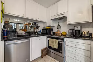 13 Wordsworth Ct, Mill Valley, CA 94941 - Photo 15