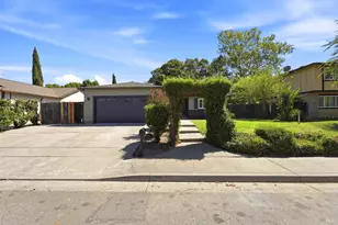 640 E Creekside Cir, Dixon, CA 95620 - Photo 37