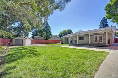 1151 Creekside Drive, Vacaville, CA 95687 - Photo 25
