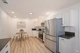 1151 Creekside Dr, Vacaville, CA 95687 - Photo 9