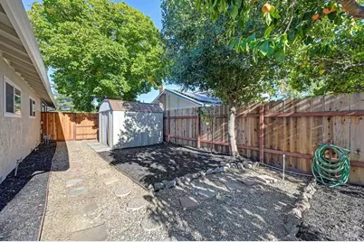 440 Edgewood Drive, Vacaville, CA 95688 - Photo 39