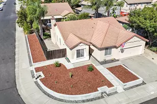 365 Rennert Way, Dixon, CA 95620 - Photo 31