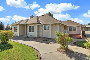 5050 Melissa Ln, Vacaville, CA 95688 - Photo 15
