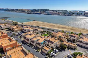 141 Nantucket Ln, Vallejo, CA 94590 - Photo 1