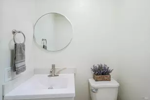 2476 Beaufort Dr, Fairfield, CA 94533 - Photo 15