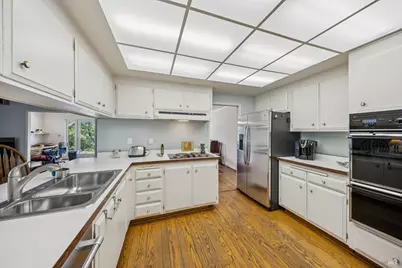 16 Cottonwood Drive, San Rafael, CA 94901 - Photo 15