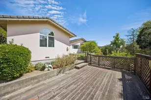 16 Cottonwood Dr, San Rafael, CA 94901 - Photo 31