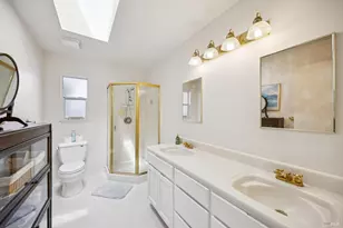 16 Cottonwood Dr, San Rafael, CA 94901 - Photo 17