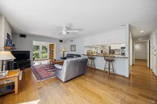 16 Cottonwood Dr, San Rafael, CA 94901 - Photo 9