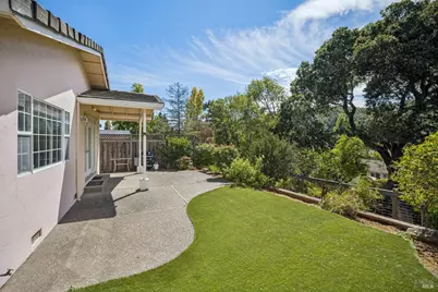 16 Cottonwood Drive, San Rafael, CA 94901 - Photo 35