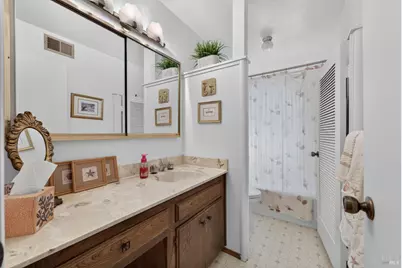 351 Alamo Drive, Vacaville, CA 95688 - Photo 25