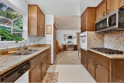 351 Alamo Drive, Vacaville, CA 95688 - Photo 33