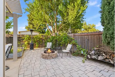 348 Schooner Court, Vacaville, CA 95687 - Photo 35