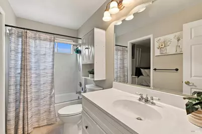 348 Schooner Court, Vacaville, CA 95687 - Photo 17