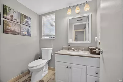 121 Sunnyglen Drive, Vallejo, CA 94591 - Photo 9