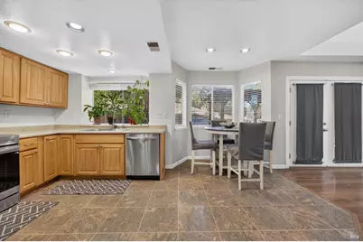 121 Sunnyglen Drive, Vallejo, CA 94591 - Photo 17