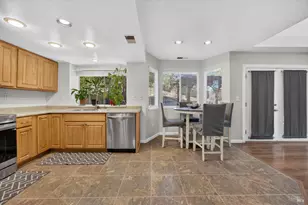 121 Sunnyglen Dr, Vallejo, CA 94591 - Photo 17