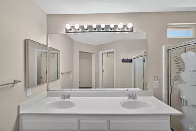 1802 Autumn Meadow Drive, Fairfield, CA 94534 - Photo 19