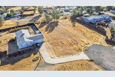17832 Iris Way, Clearlake Oaks, CA 95423 - Photo 3