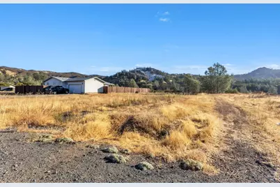 17832 Iris Way, Clearlake Oaks, CA 95423 - Photo 29