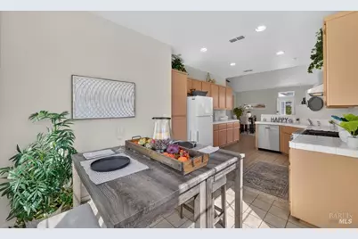 706 Allender Way, Rio Vista, CA 94571 - Photo 5