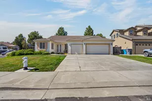 1030 Revelle Dr, Dixon, CA 95620 - Photo 11