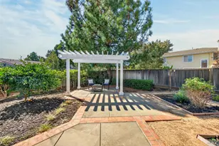 1030 Revelle Dr, Dixon, CA 95620 - Photo 9