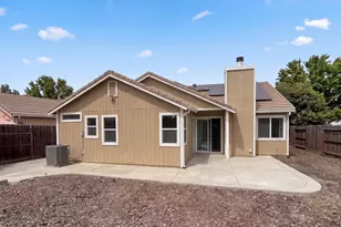 1865 Dorris Ct, Dixon, CA 95620 - Photo 5