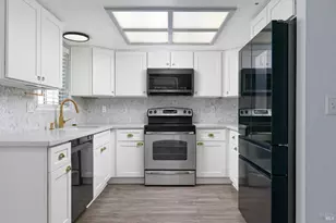 1810 E Tabor Ave, Fairfield, CA 94533 - Photo 5