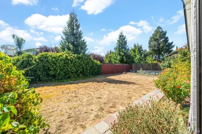 166 Somerville Drive, Vacaville, CA 95687 - Photo 43