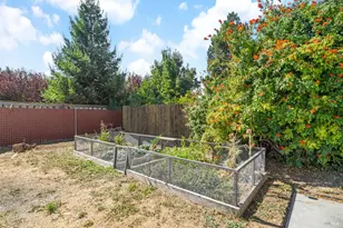 166 Somerville Dr, Vacaville, CA 95687 - Photo 39