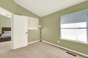 419 Oakwood Dr, Fairfield, CA 94534 - Photo 21