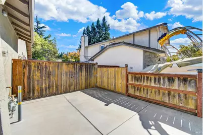 419 Oakwood Drive, Fairfield, CA 94534 - Photo 39