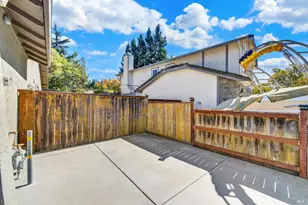 419 Oakwood Dr, Fairfield, CA 94534 - Photo 39