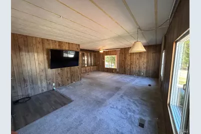 Mobile Village Way #31, Willits, CA 95490 - Photo 9