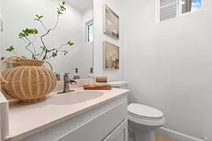 636 E N St, Benicia, CA 94510 - Photo 23
