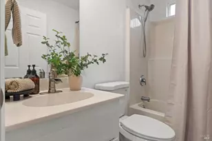 636 E N St, Benicia, CA 94510 - Photo 33